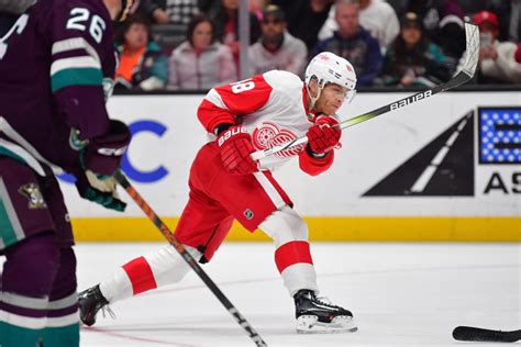 Patrick Kane: Detroit Red Wings look like they'll 'be a tough out' in playoffs