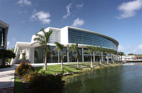 University of Miami, FL | Colleges in florida, University of miami ...