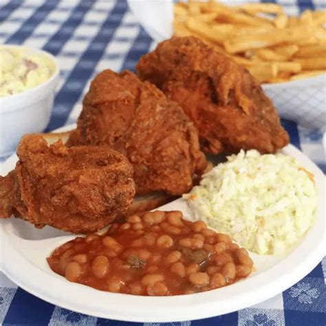 Gus's World Famous Fried Chicken: Winner 2022 Best Fried Chicken