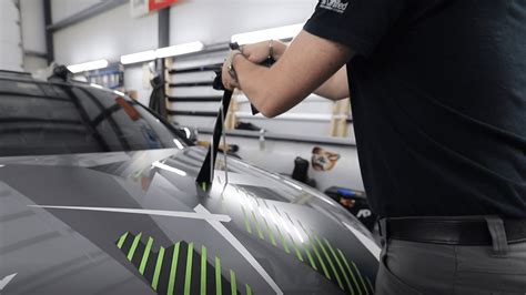 How It Works: Vehicle Wrap Removal - Vehicle Wrapping