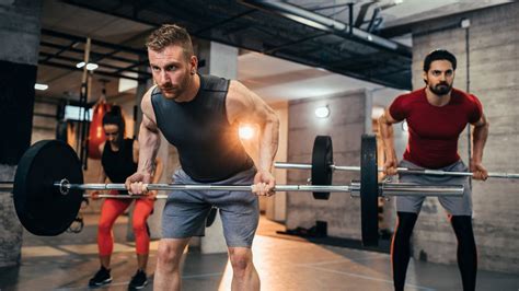 How to do barbell rows the right way: why bent over rows are great to build big back and strong ...