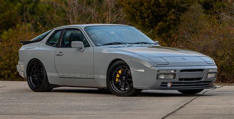 1989 Porsche 944 Turbo with NOS kit and motorsport optics!