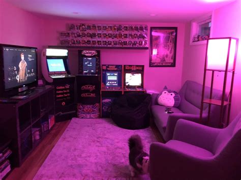 My basement game room : gaming