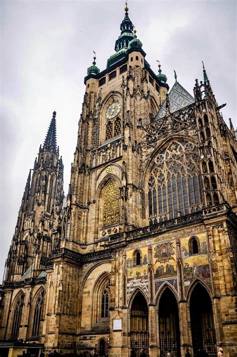 The World’s Largest Castle in Prague - Travel Addicts