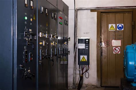 Six Factors to Consider in Switchgear Modernization