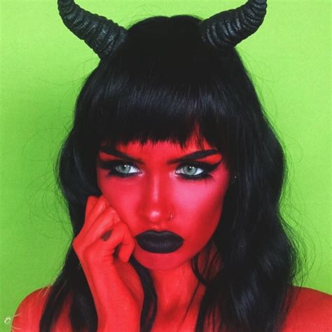 pretty-red-devil-makeup-idea-for-halloween | Ecemella