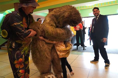 178 pictures as hundreds flock to GLOBEfest to celebrate theatre - Teesside Live