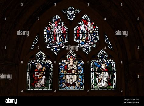 Gloucester Cathedral. Stained glass windows in Gloucester Cathedral ...