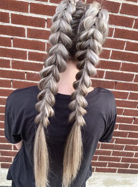 27 Fun Bubble Braid Hairstyles You'll Want To Copy - Days Inspired