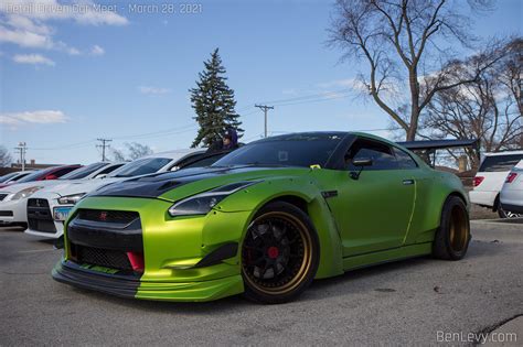 R35 Nissan GT-R with Green Wrap - BenLevy.com