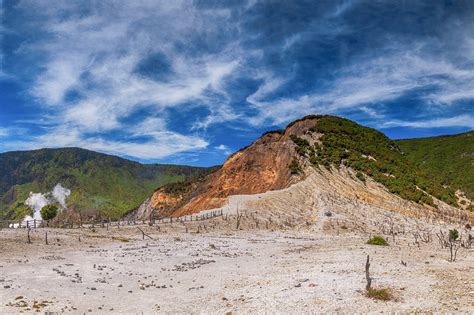 Gunung Papandayan – DISPARBUD