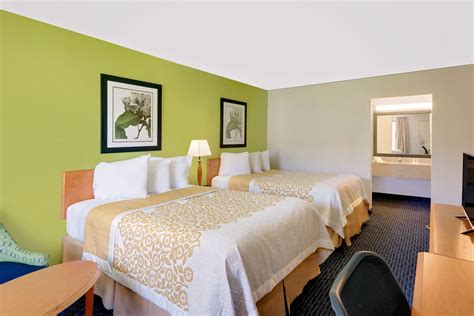 Days Inn by Wyndham Easton | Easton, MD Hotels