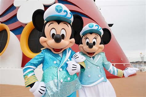 Disney Cruise Line Shares Image of Mickey & Minnie in New Silver Anniv. Costumes - Disney Cruise ...