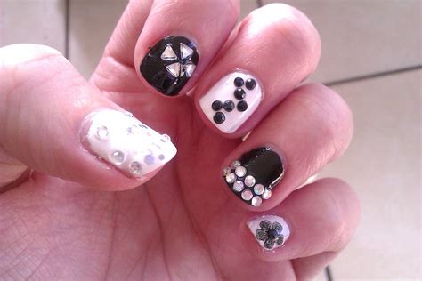 14 Simple and Easy DIY Nail Art Designs and Ideas for Shor… | Flickr