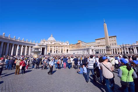 Witness the Pope: Special Papal Audience Tour with Professional Guide ...