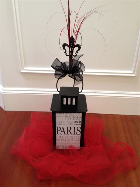 A Night In Paris Prom Theme Decorations - Theme Image