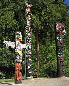 Totem pole | Purpose, Animal Meanings, & Facts | Britannica