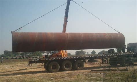 Trailer Loading Unloading Service, Max Height: 50 Ft at Rs 1000 in Surat