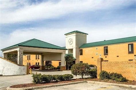 Discount Coupon for Quality Inn Whiteville in Whiteville, North Carolina - Save Money!