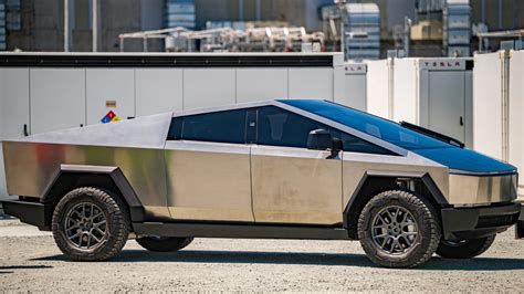 Tesla goes off-roading with Cybertruck, shares video to prove it | Mashable