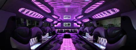 Luxxor Limousine & Coach Bus – Des Moines' Finest in Chauffeured Transportation.