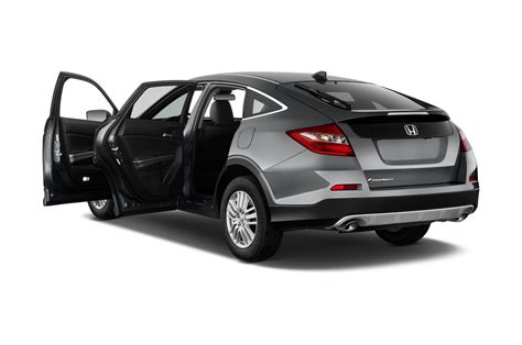 Honda Crosstour 2WD EX-L 2015 - International Price & Overview