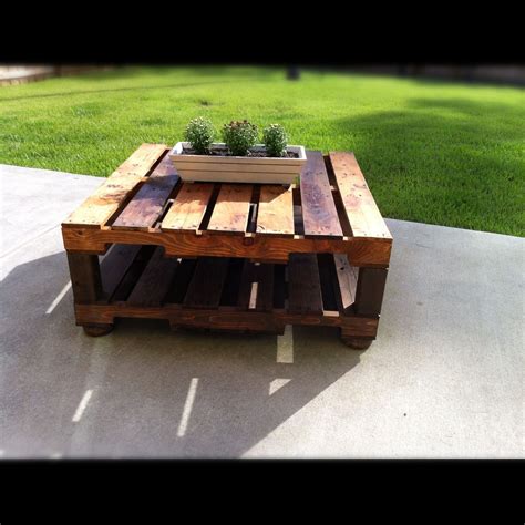 Outdoor table made with 2 free pallets, 4x4, wood legs from Lowe's and a little outdoor deck ...