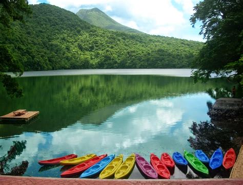 Helping Hands: 14 Scenic Lakes in the Philippines