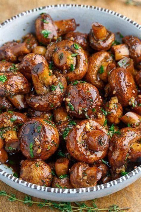 Garlic Butter Roasted Mushrooms – Keto 123