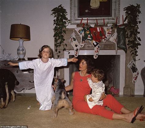 Photos offer a look at JFK's last Christmas with his family | Kennedy family, Vintage kennedy ...