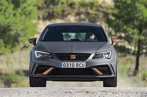 SEAT Leon Cupra R Specs & Photos - 2017, 2018, 2019, 2020, 2021, 2022, 2023, 2024 - autoevolution