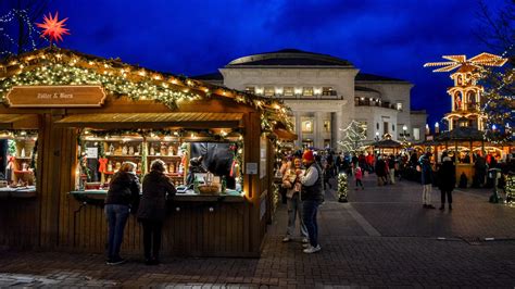 Holidays in Carmel - Travel Indiana