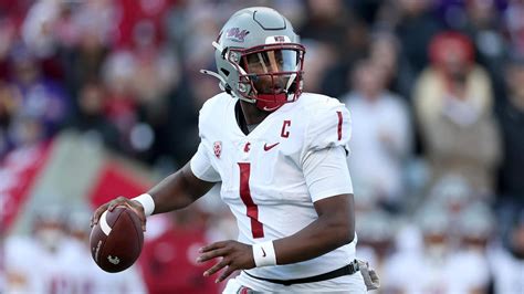 Cameron Ward transfers to Miami: Ex-Washington State QB rescinds name ...