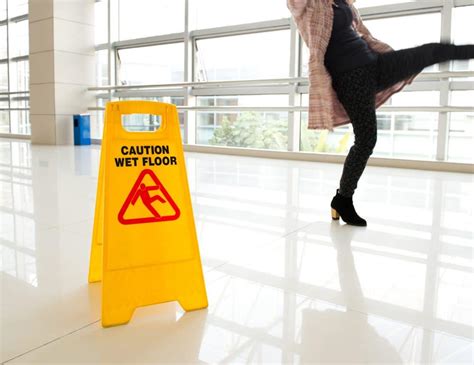 Slip And Fall Injury: What To Do After | Kahane Law Office