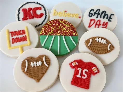 Kansas City Chiefs-Themed Snacks & Treat Ideas