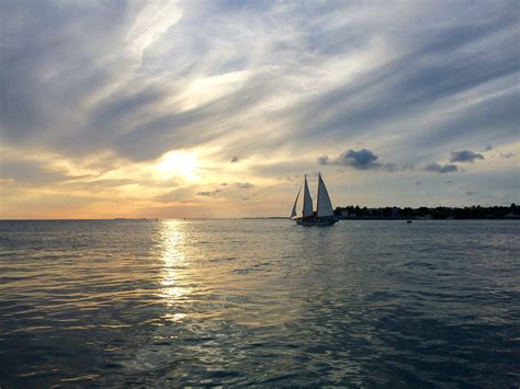 Free Images - key west sunset celebration