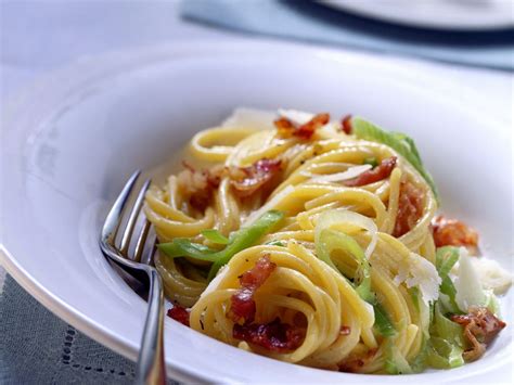 Classic Italian Pasta Dish recipe | Eat Smarter USA