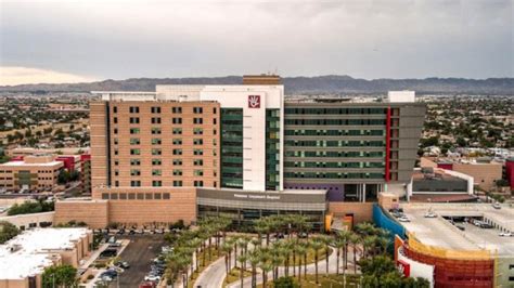 12 Best Hospitals in Arizona [Update 2024]