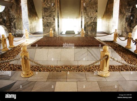 Inside Kwame Nkrumah Memorial Stock Photo - Alamy