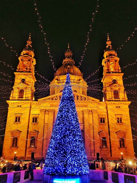 Christmas in Hungary | Christmas markets europe, Holiday season christmas, Budapest