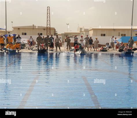 Al udeid air base hi-res stock photography and images - Alamy