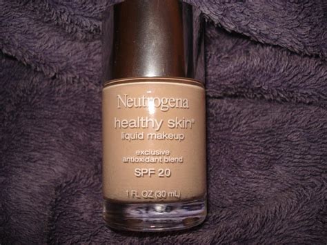 Productrater!: Review: Neutrogena Healthy Skin Liquid Makeup