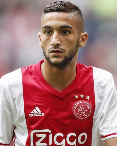 Hakim Ziyech (Ajax) Football Is Life, Nike Football, Soccer Cleats, Soccer Players, Amsterdam ...