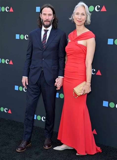 Keanu Reeves and Girlfriend Alexandra Grant Hold Hands During Rare Red Carpet Appearance ...