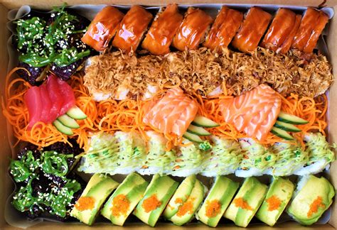 Rainbow Sashimi Platter (52 pieces) - Sushi Gallery