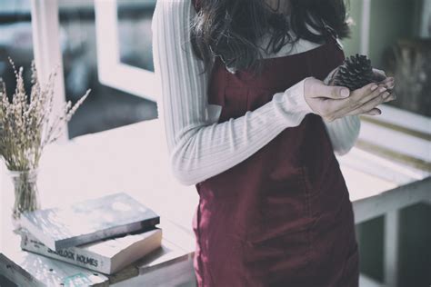 Free Images : table, girl, woman, spring, fashion, dress, books, sense ...