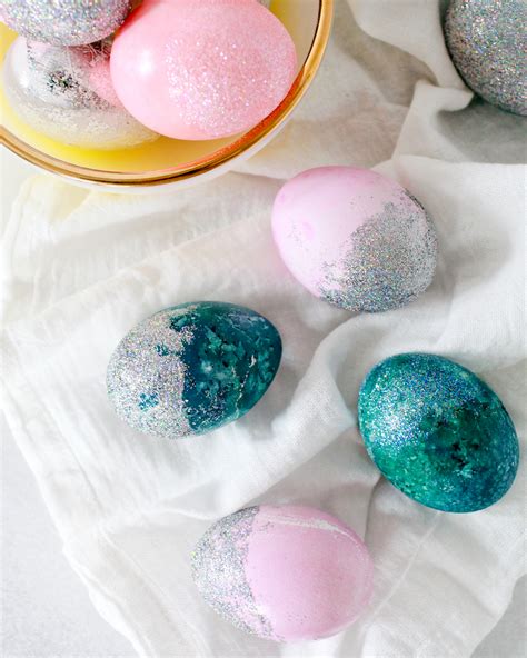 DIY Hologram Glitter Dipped Easter Eggs