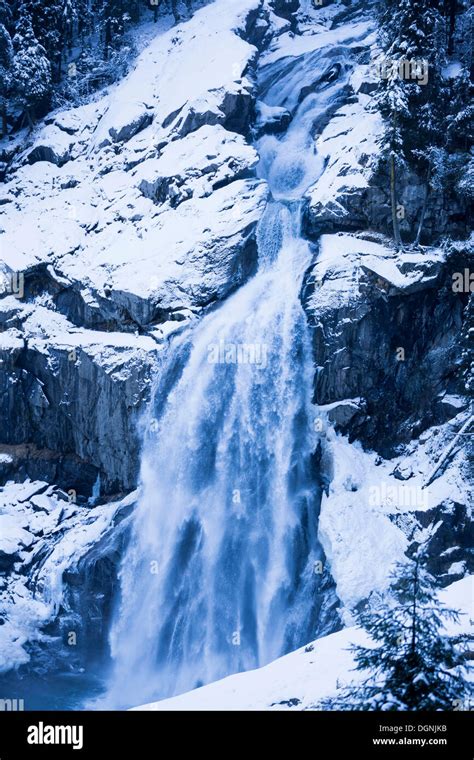 Krimml Waterfalls in winter, Krimml, Tyrol, Austria Stock Photo: 61941247 - Alamy