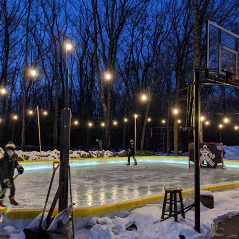 Nicerink.com | Backyard ice rink, Outdoor hockey rink, Outdoor rink