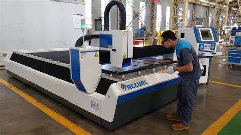 ACCURL Manufacturer 1000w IPG Fiber CNC Laser Cutting Machine for Sale ...